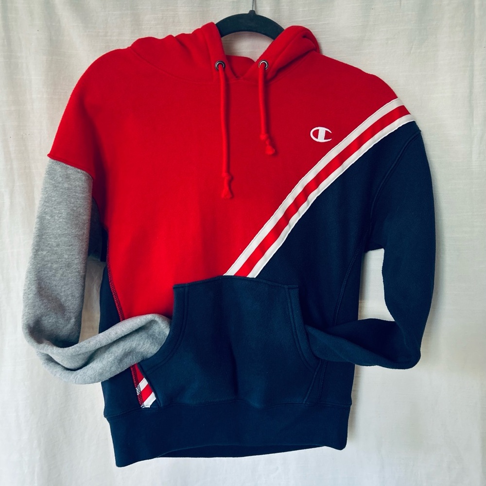 Vintage Champion Unisex Red & Navy Colorblock Hoodie retro sporty